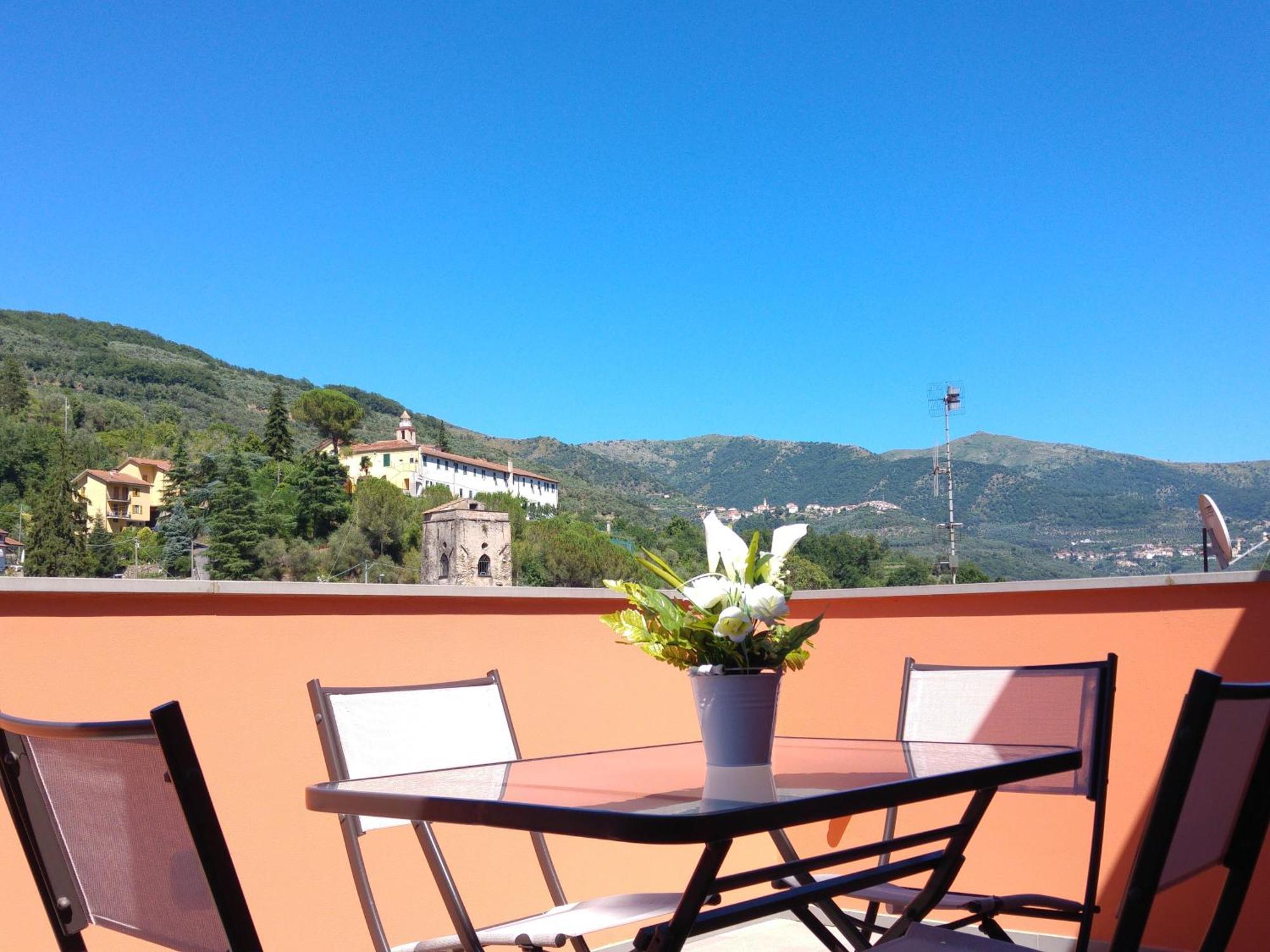 Il Cuore Del Borgo - Holiday Home Borgomaro 外观 照片