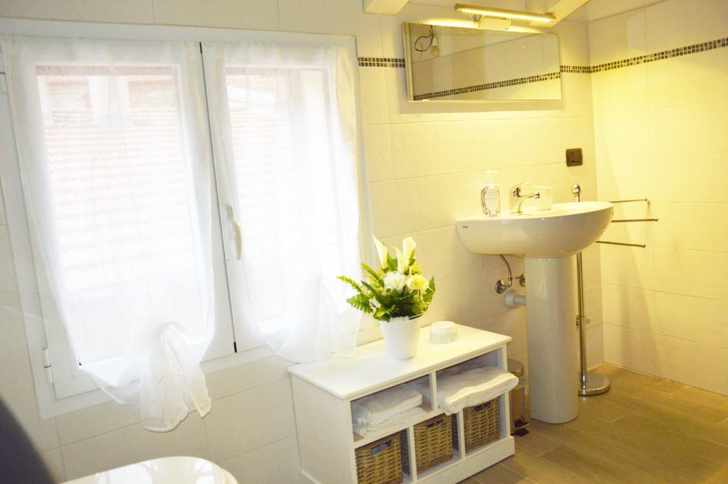 Il Cuore Del Borgo - Holiday Home Borgomaro 外观 照片